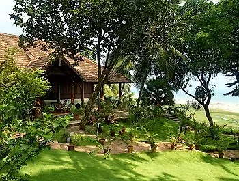 Somatheeram Ayurveda Village Ковалам 4*,