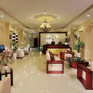 https://fairy-bay-hotel.nhatrangbesthotels.com